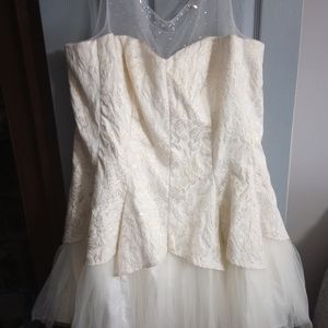 DEB Cream and Gold Sleeveless Party Dress - NWT - Size 24 REDUCED